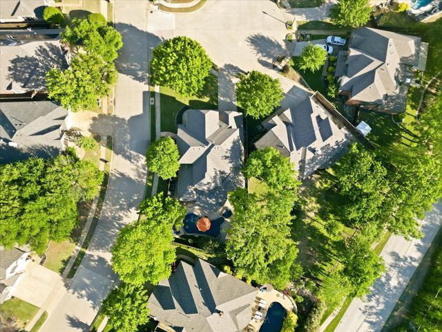 100 Red Bluff Court, Hickory Creek, TX 75065