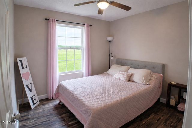 408 Fondulac Drive, Kingsport, TN 37663