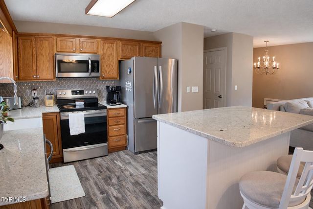 408 Fondulac Drive, Kingsport, TN 37663