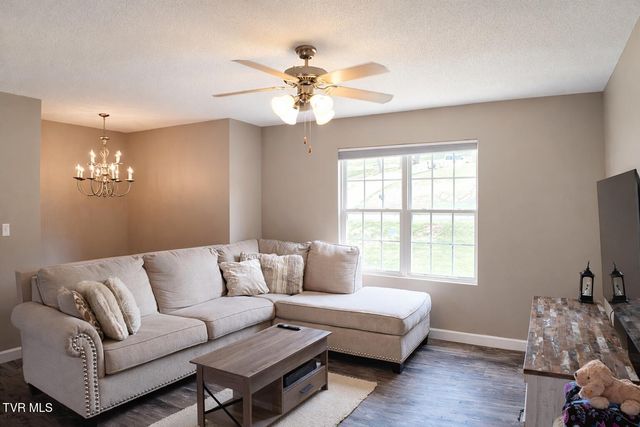 408 Fondulac Drive, Kingsport, TN 37663