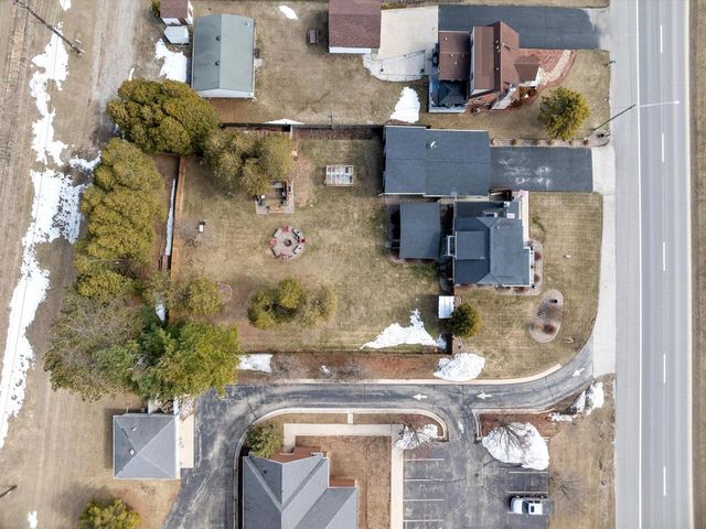 2834 Memorial DRIVE, Two Rivers, WI 54241