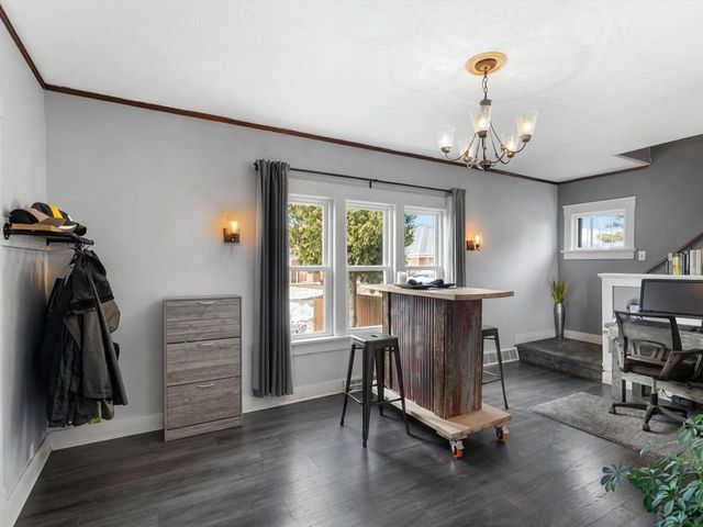 2834 Memorial DRIVE, Two Rivers, WI 54241