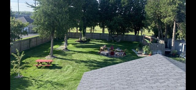 2834 Memorial DRIVE, Two Rivers, WI 54241