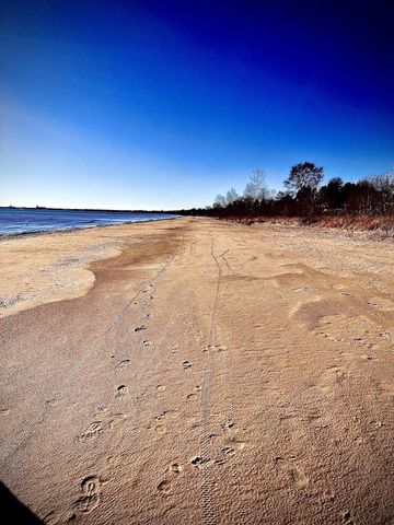 2834 Memorial DRIVE, Two Rivers, WI 54241