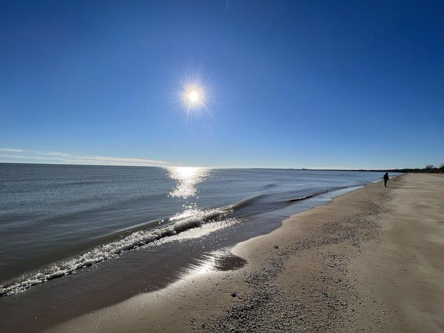 2834 Memorial DRIVE, Two Rivers, WI 54241