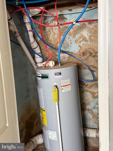 233 E MAYFIELD ST, Philadelphia, PA 19134