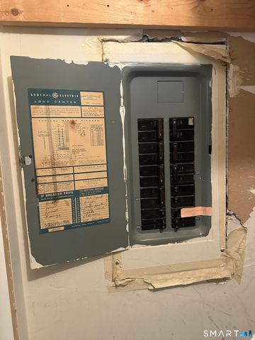 20 Harbour Village G, Branford, CT 06405