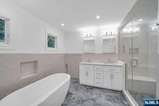 235 S Dwight Place, Englewood, NJ 07631