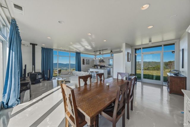 8435 W Highway 175 Hwy, Hopland, CA 95449