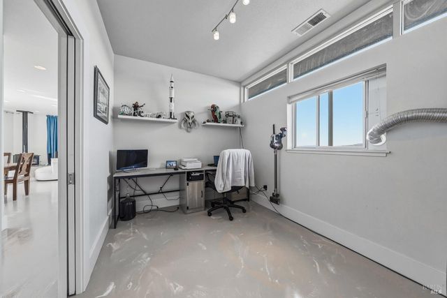 8435 W Highway 175 Hwy, Hopland, CA 95449
