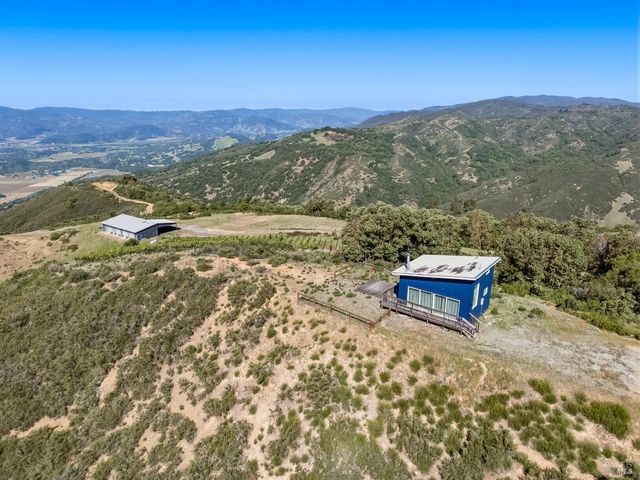 8435 W Highway 175 Hwy, Hopland, CA 95449