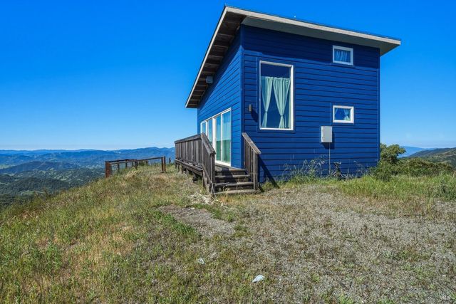 8435 W Highway 175 Hwy, Hopland, CA 95449