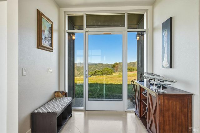 8435 W Highway 175 Hwy, Hopland, CA 95449