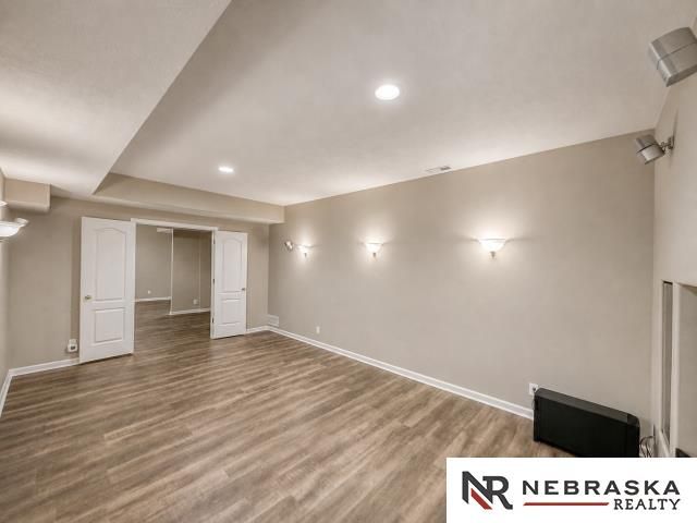 15112 Himebaugh Avenue, Omaha, NE 68116