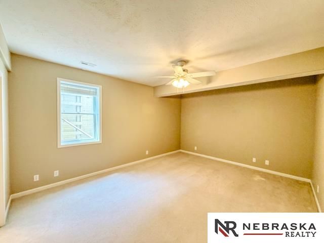 15112 Himebaugh Avenue, Omaha, NE 68116