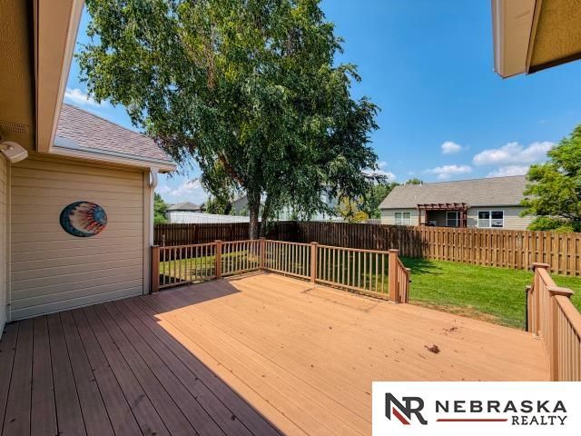15112 Himebaugh Avenue, Omaha, NE 68116