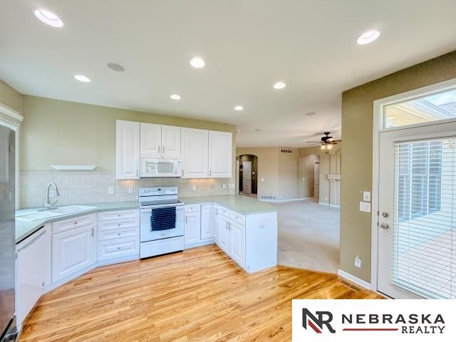15112 Himebaugh Avenue, Omaha, NE 68116