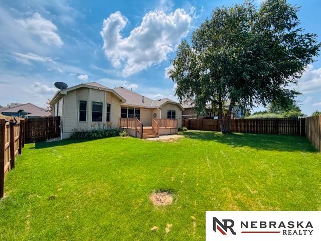 15112 Himebaugh Avenue, Omaha, NE 68116
