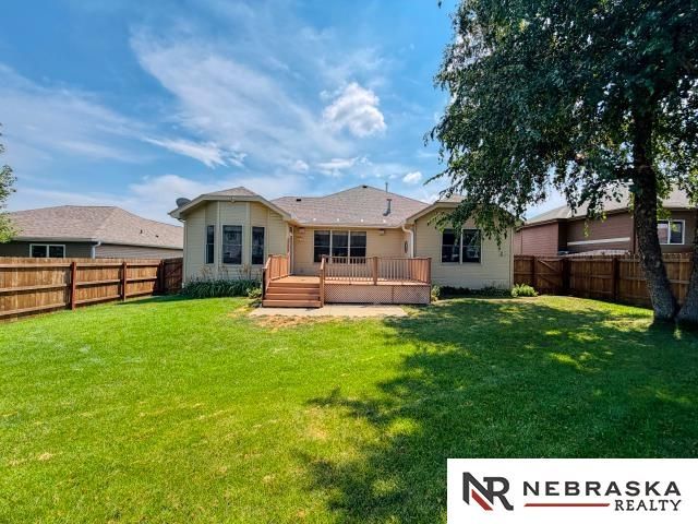 15112 Himebaugh Avenue, Omaha, NE 68116