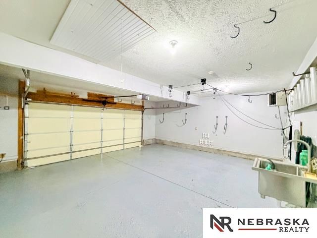 15112 Himebaugh Avenue, Omaha, NE 68116
