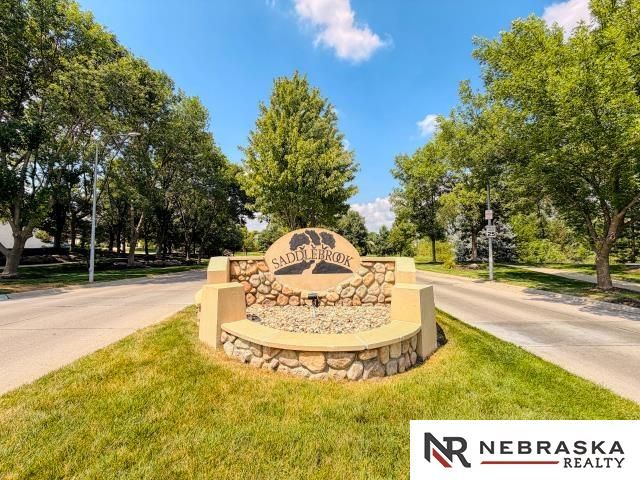 15112 Himebaugh Avenue, Omaha, NE 68116