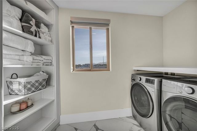 386 Cactus River Court, Henderson, NV 89074