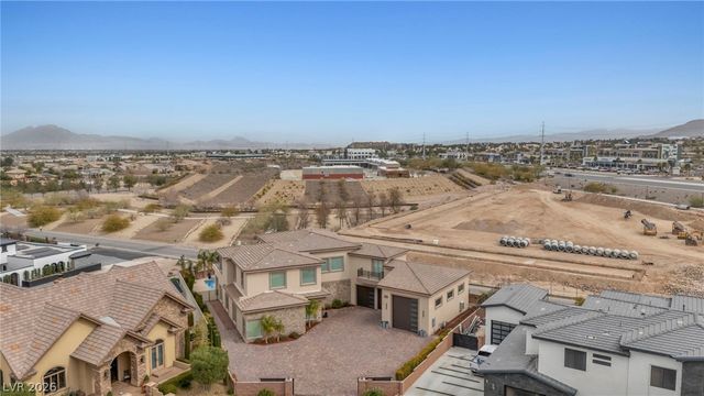 386 Cactus River Court, Henderson, NV 89074