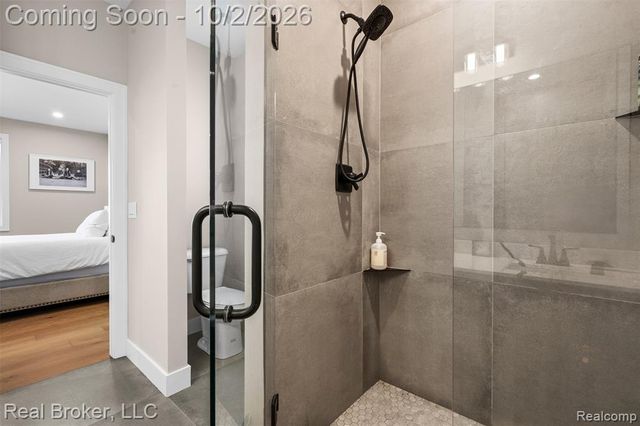 56643 Via Bellano, Macomb, MI 48042