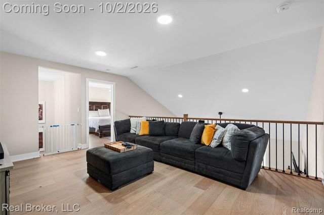 56643 Via Bellano, Macomb, MI 48042