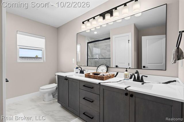 56643 Via Bellano, Macomb, MI 48042