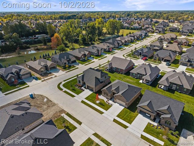 56643 Via Bellano, Macomb, MI 48042
