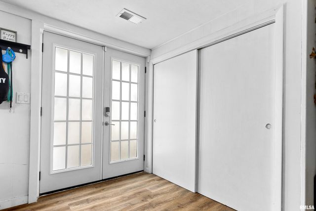 1720 W WILLOW WOOD Drive, Peoria, IL 61614