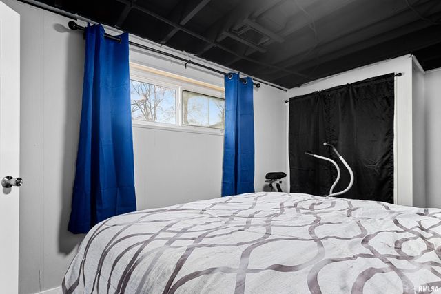 1720 W WILLOW WOOD Drive, Peoria, IL 61614