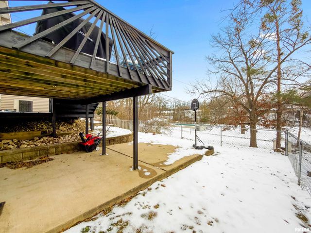 1720 W WILLOW WOOD Drive, Peoria, IL 61614