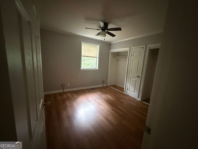 2557 Loghaven Drive NW, Atlanta, GA 30318
