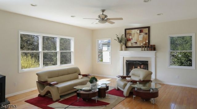 57 Briarwood Dr, Warren Twp., NJ 07059