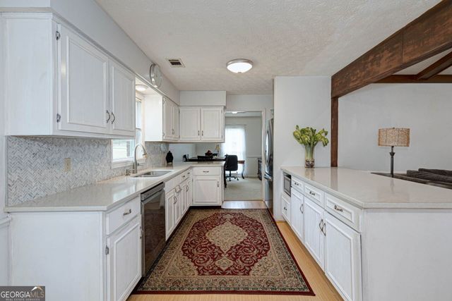 4309 Castlewood Court, Columbus, GA 31907