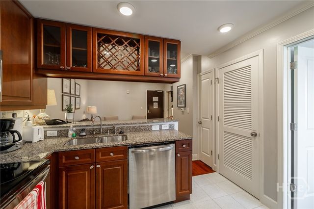 250 Broad Street W 819, Athens, GA 30601