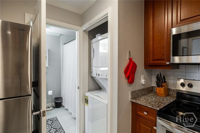 250 Broad Street W 819, Athens, GA 30601