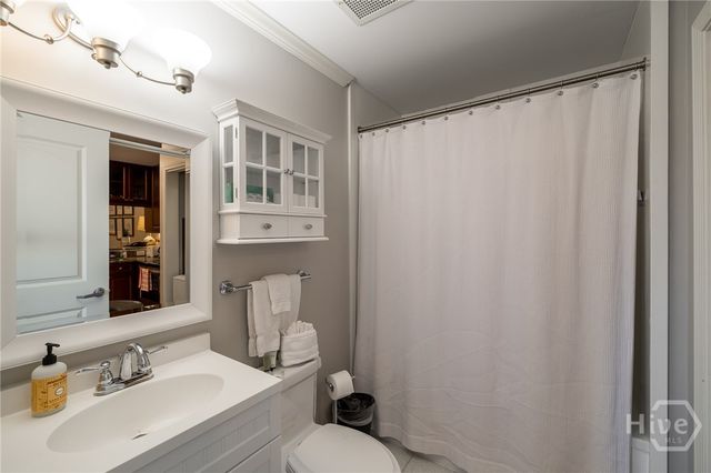 250 Broad Street W 819, Athens, GA 30601