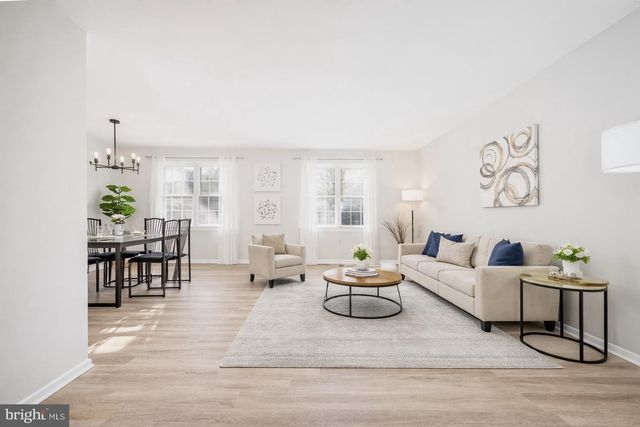 7 ELMWOOD CT, Rockville, MD 20850