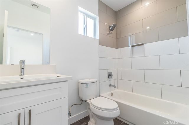 5144 Riverton, North Hollywood, CA 91601