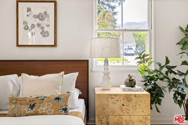 734 E Mendocino Street, Altadena, CA 91001