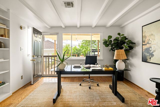 734 E Mendocino Street, Altadena, CA 91001