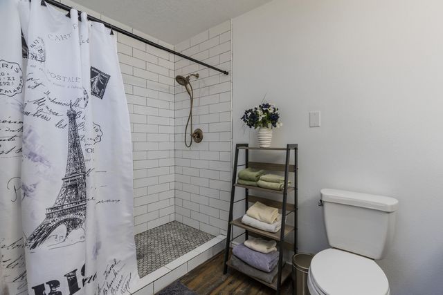 7200 Whippoorwill Lane NE, Albuquerque, NM 87109