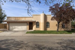 7200 Whippoorwill Lane NE, Albuquerque, NM 87109