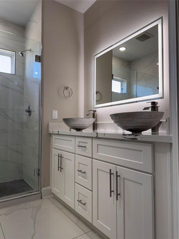 4406 Oats Street C, Houston, TX 77020