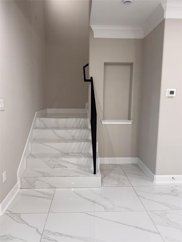 4406 Oats Street C, Houston, TX 77020