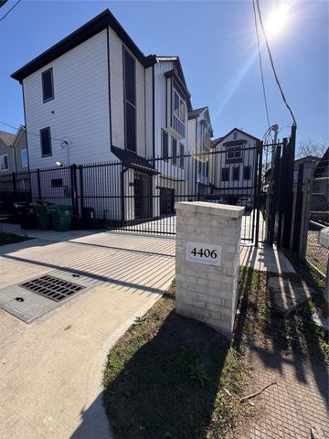 4406 Oats Street C, Houston, TX 77020