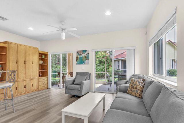 8931 Sandshot Court, Port St. Lucie, Port St Lucie, FL 34986